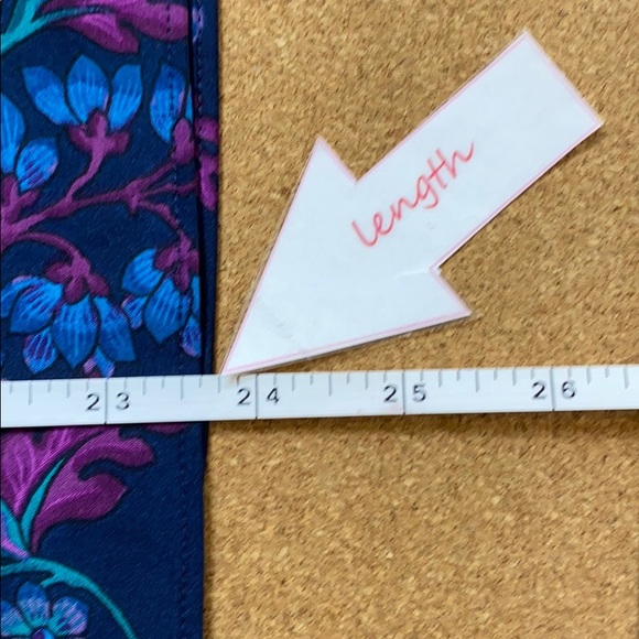 Jones New York Silky Sleeveless Floral Blouse - Picture 5 of 10